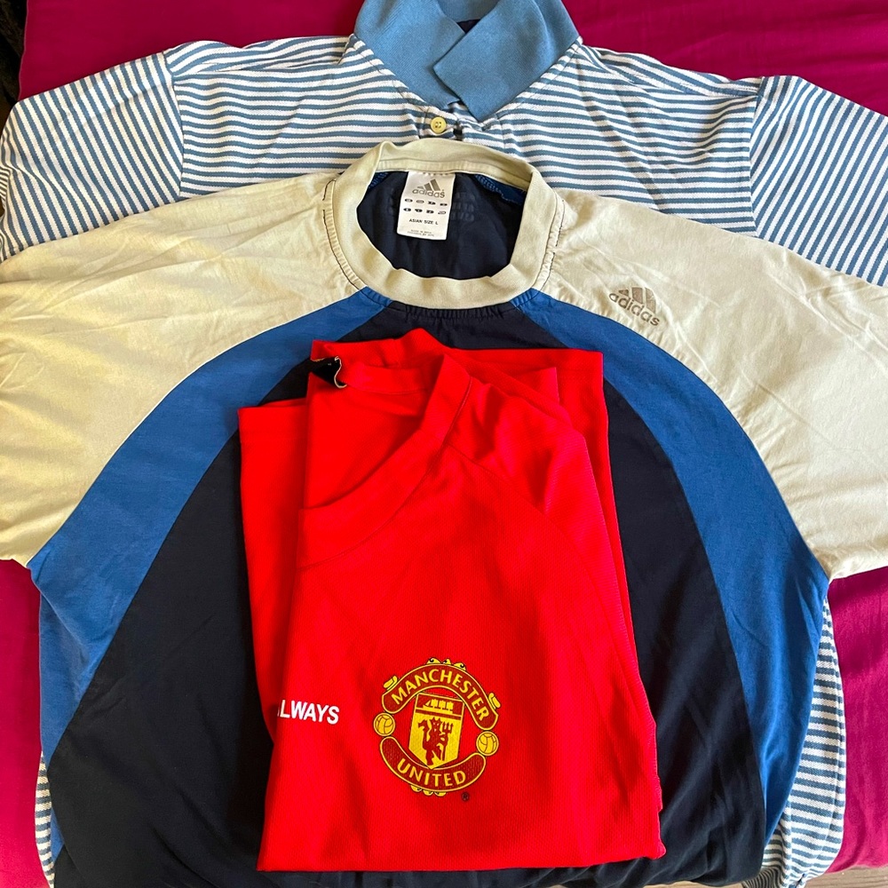 3 branded T-shirts